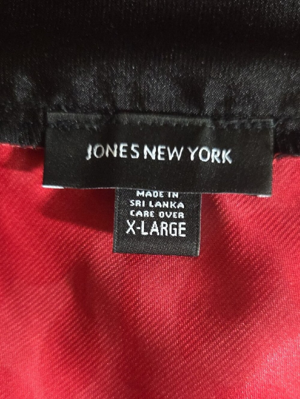 Jones New York Red Satin Long Robe and Gown - Picture 11 of 11